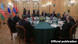 Հայաստանի, Ռուսաստանի և Ադրբեջանի փոխվարչապետերի հանդիպումը Մոսկվայում, 30-ը հունվարի, 2021թ.
