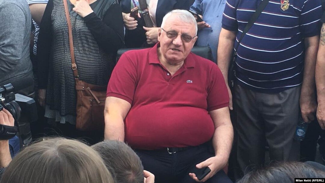 Vojislav Šešelj u Hrtkovcima, ilustrativna fotografija