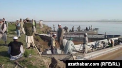 Ооган -түркмөн чек арасы. 2014-жылы тартылган сүрөт.