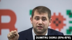 Илан Шор