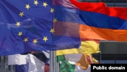 Հայաստանի և եվրամիության դրոշները, արխիվ