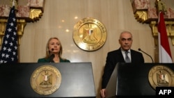 Hilari Klinton i Kamel Amr