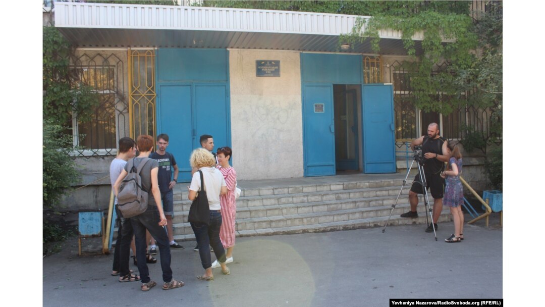 Підтримати постраждалих прийшли запорізькі активісти