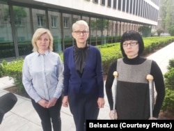 Марыя Цішкоўская, Ірэна Бярнацкая і Ганна Панішава пасьля прыезду ў Варшаву