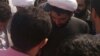 تحصن مخالفان توافق هسته ای در مقابل مجلس با مداخله پلیس پایان یافت 