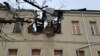 Влада Херсонщини повідомляє про загиблого та поранену через російський обстріл