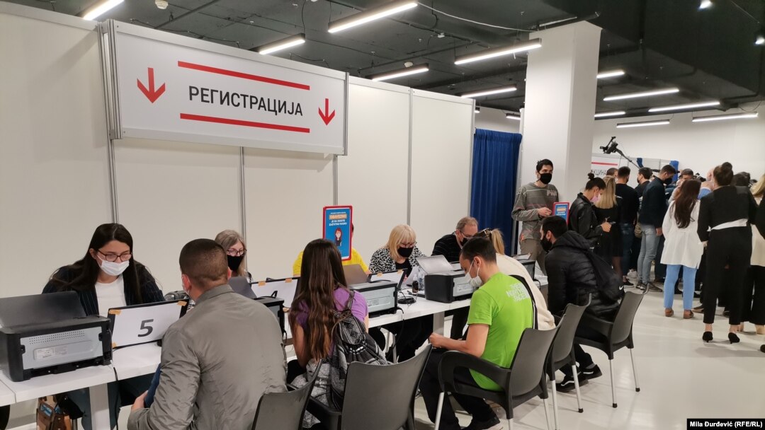 Registracijski punkt za vakcinaciju u u beogradskom tržnom centru Ušće, 6. maja 2021.
