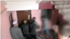 Кадры з апублікаванага ў інтэрнэце відэа рэйду КДБ, падчас якога загінулі супрацоўнік IT-кампаніі і супрацоўнік КДБ