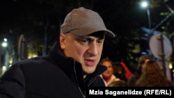 ნიკა მელია ლისის ტბასთან დააკავეს. „ფაქტობრივად, მოიტაცეს“, - ამბობს ადვოკატი.