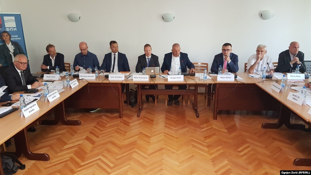 Okrugli sto vlasti i opozicije o izbornim uslovima na Fakultetu političkih nauka u Beogradu, 19. avgust