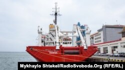Український криголам: судно британської побудови зберегло англійський комфорт (фото зсередини)
