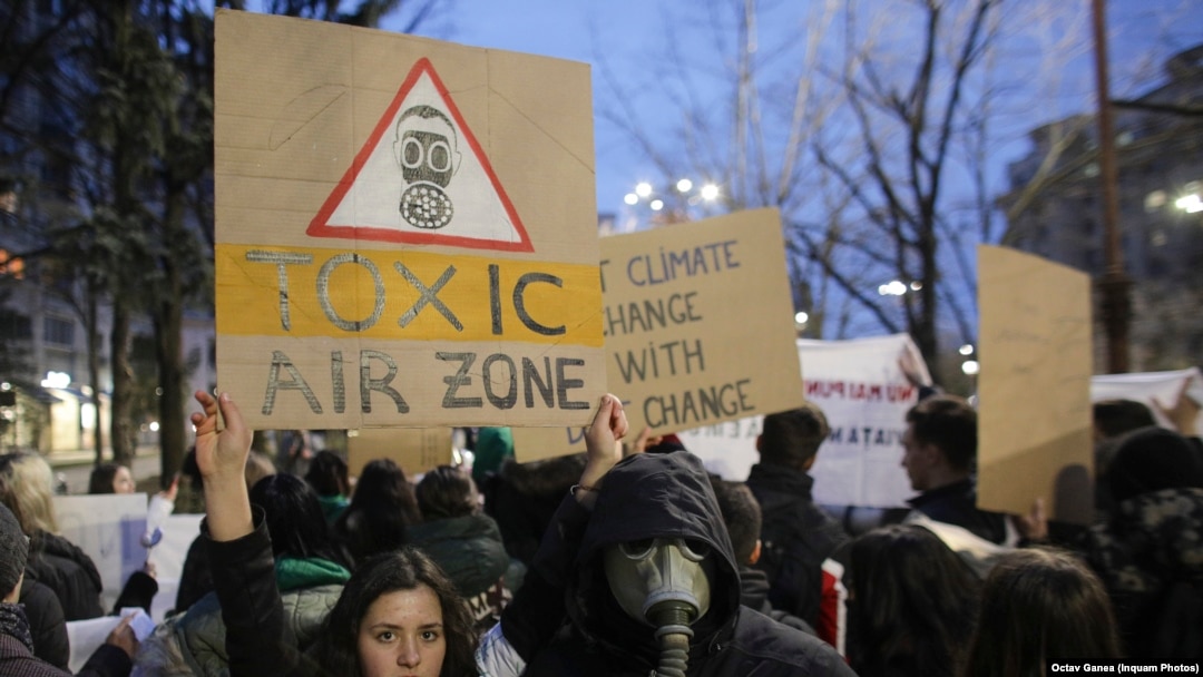 Poluare prostest aer toxic