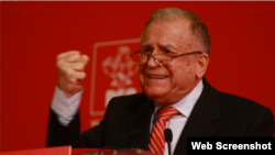 Ion Iliescu, primul președinte al României postcomuniste, este inculpat pentru crime împotriva umanității
