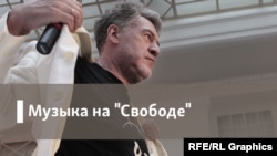 Кто ее полюбит? Артемий Троицкий воспевает Пи Джей Харви