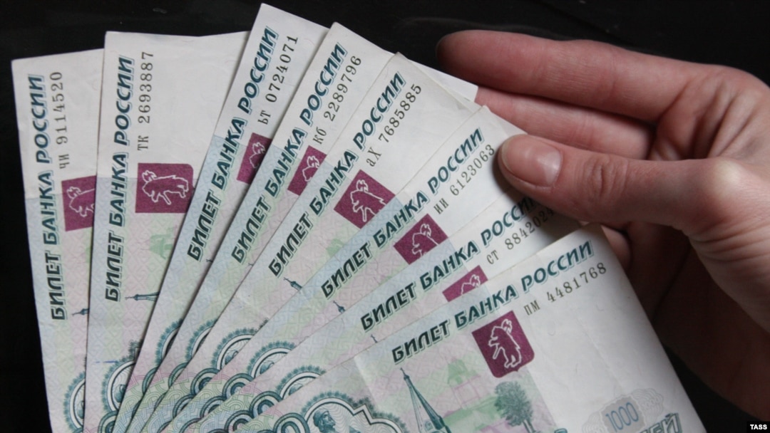 Who needs large quantities of cash, and why?