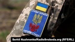 У Сухопутних військах повторюють, що «попередньо травми військовозобов’язаний отримав при падінні під час епілептичних нападів та надання домедичної допомоги»