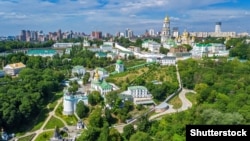 Києво-Печерська лавра – православний монастирський комплекс у Києві