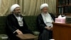 آیت‌الله محمد اسحاق فیاض (راست) در دیدار با صادق لاریجانی در شهر نجف عراق.