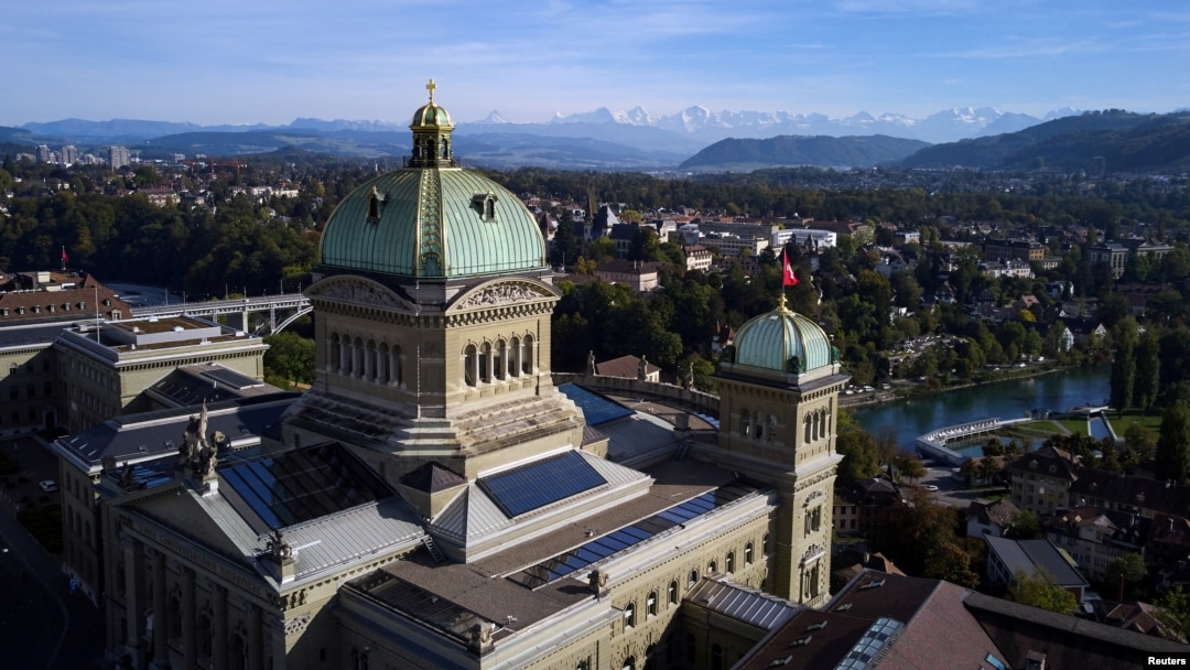 Zgrada švicarskog parlamenta (Bundeshaus) u Bernu