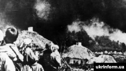 Палаюче українське село, 1941 р.