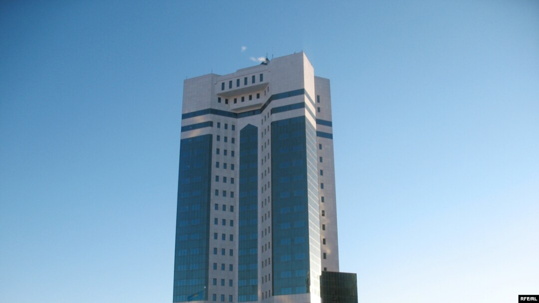 Здание правительства Казахстана. Астана.