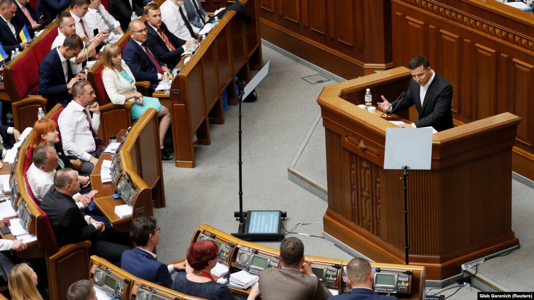 Президент України Володимир Зеленський під час виступу у Верховній Раді України в перший день роботи парламенту 9-го скликання. Київ, 29 серпня 2019 року 
