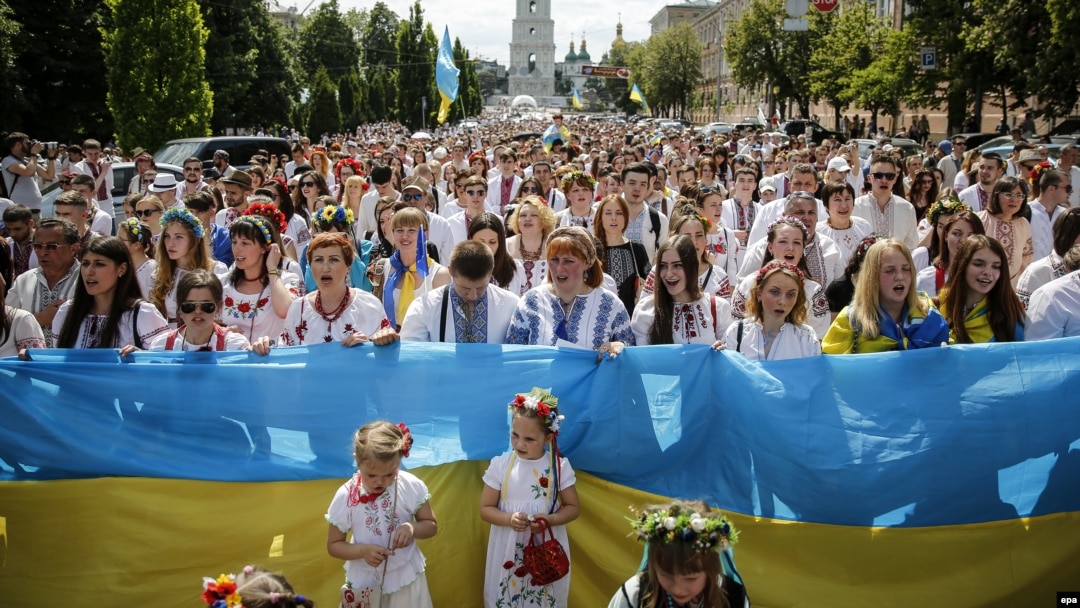 Ілюстративне фото. Під час Маршу вишиванок у центрі Києва, 24 травня 2015 року 